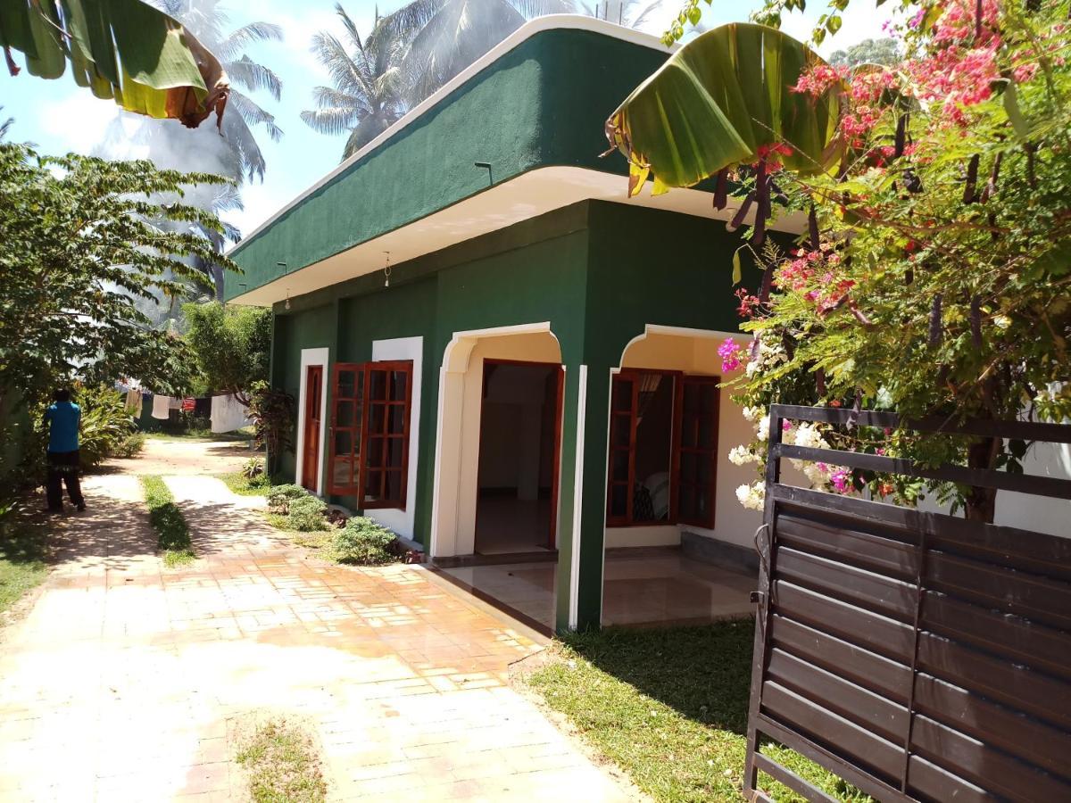 Inn On The Bay Home Passikudah Ngoại thất bức ảnh